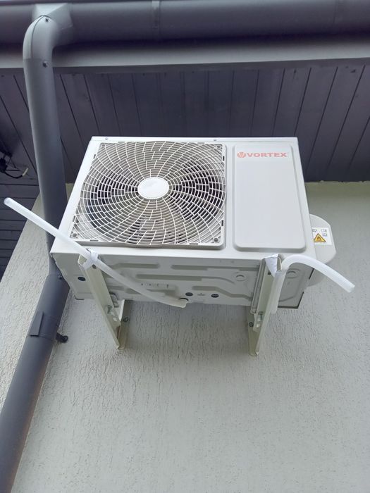 Montaj Aere Conditionate