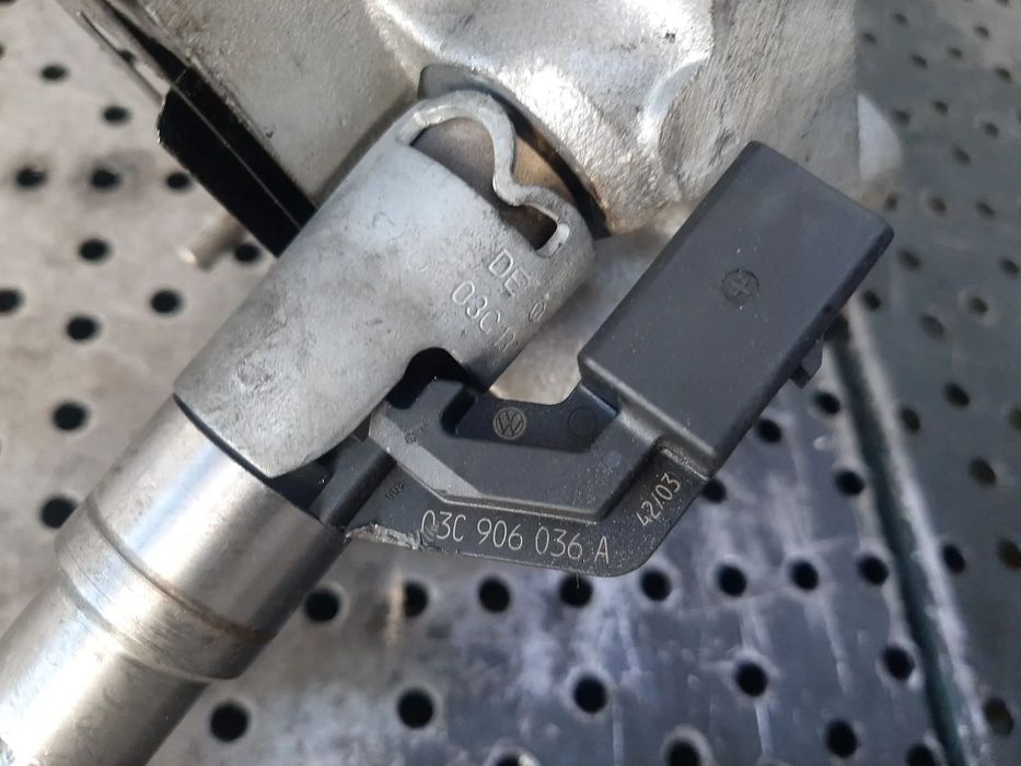 injector 1.6 fsi bag vw golf 5 passat b6 skoda octavia 2 audi a3 8p seat leon 03c906036a