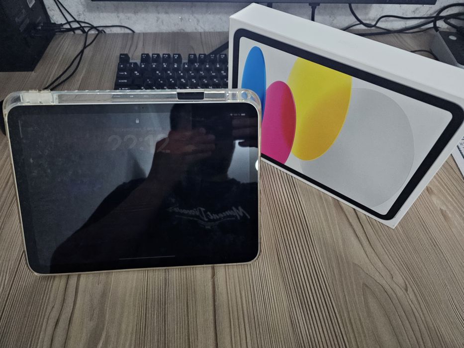 Айпад 10 тый.  В идеале без минуса