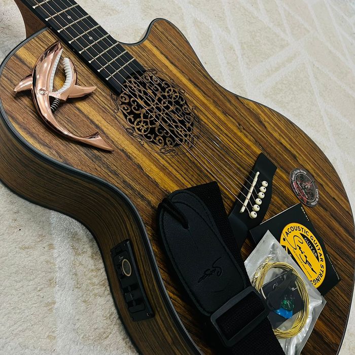 Гитара в отличном состояний