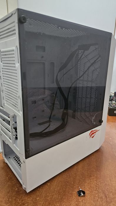 Продам белый Корпус mAtx