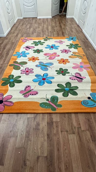 Ковер для детский комнат