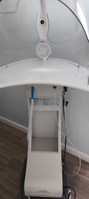 Aparat cu oxigen hiperbaric Astrodome facial