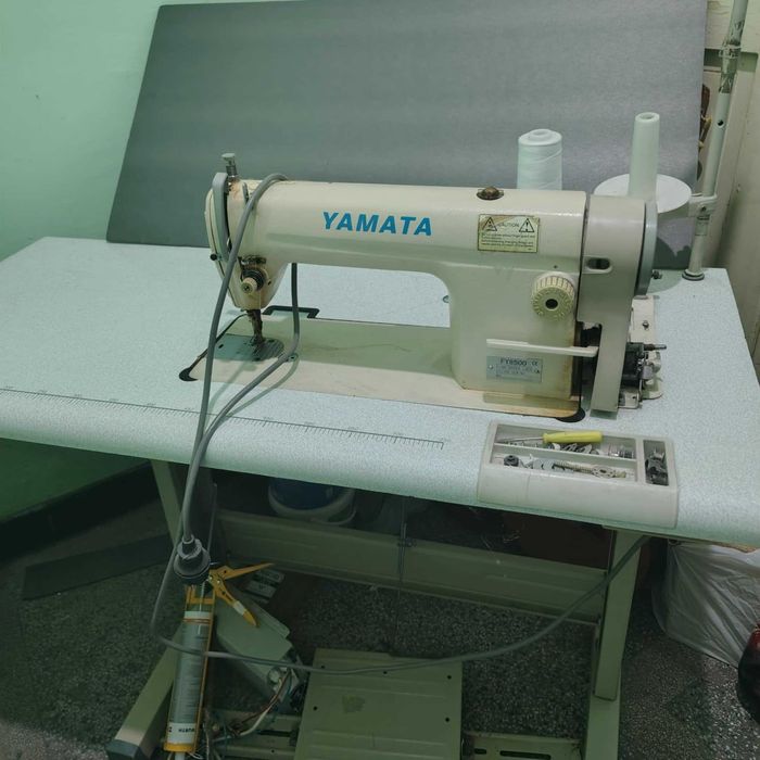 Професионална Шевна Машина