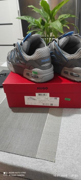 Adidași HUGO Nr 43