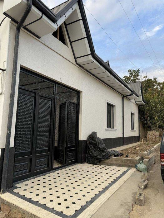 Keles hududida kirib yashash uchun tayyor xonadon sotuvda