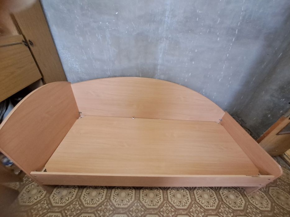 Продам кррвать полуторку