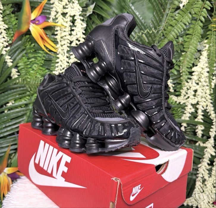 Nike shox tl black