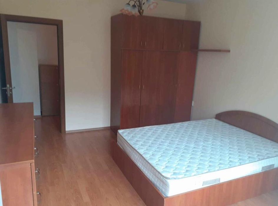 Дава се под наем Тристаен апартамент в София, Зона Б-5 - 60 кв.м за 650 € - Снимка #2