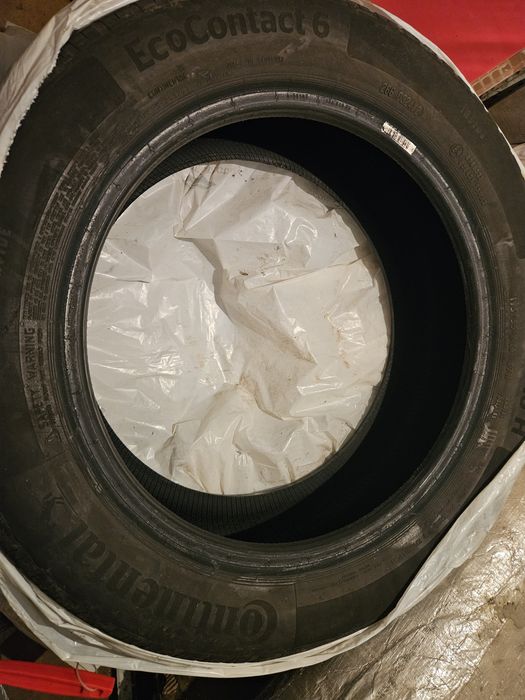 4 Anvelope vara Continental EcoContact 195/55/R16- folosite 2 luni