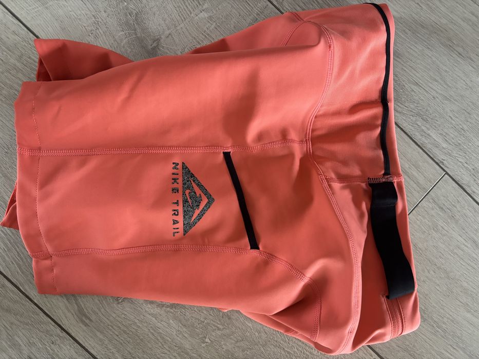 PaNtaloni scurti Nike