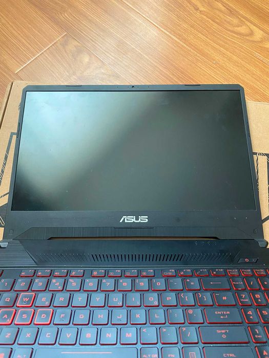 Laptop ASUS TUF Gaming FX505DY - pentru piese / dezmembrare
