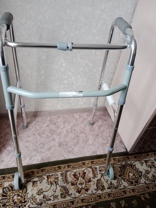 Ходунки для взрослых