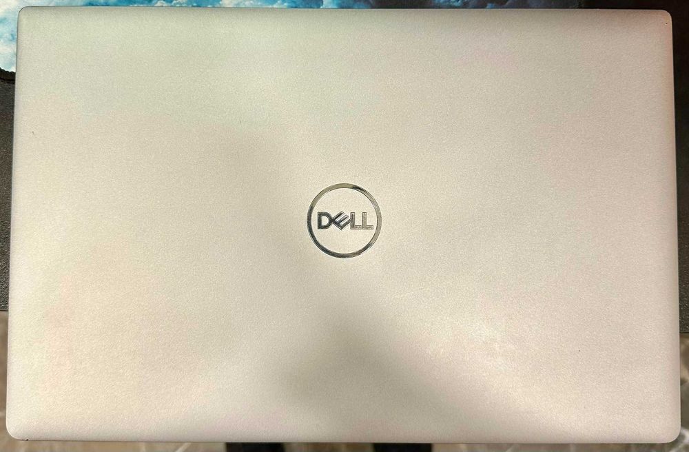 Hope Amanet P5 Laptop Dell Latitude 5520 , i5 - 1135G7 , 8GB DDR4 , 256GB NVME - GARANTIE