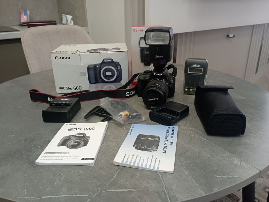 Фотоаппарат Canon