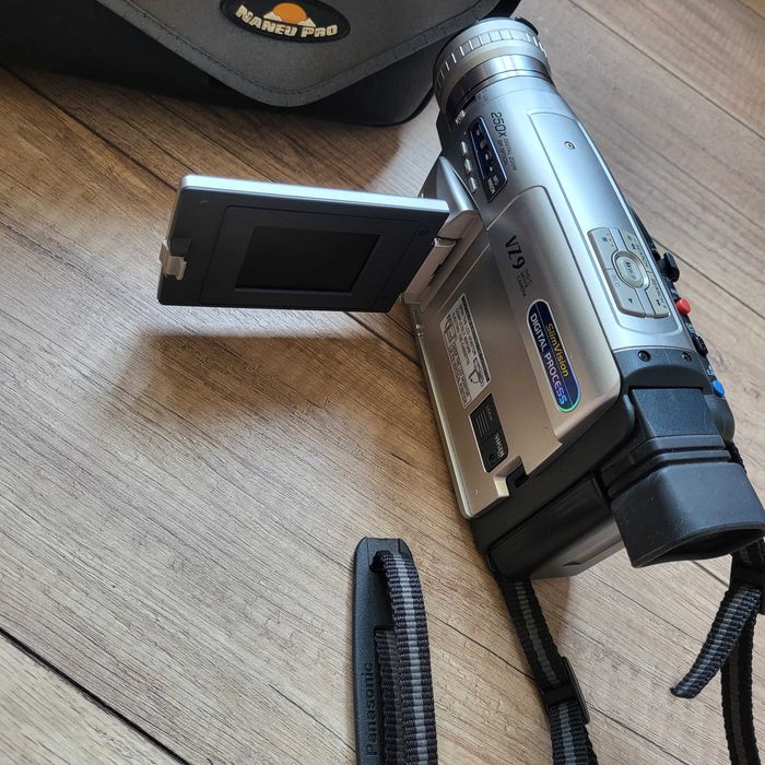 Видеокамера Panasonic