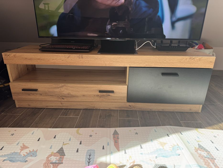 Модерен ТВ шкаф в индустриален стил – Дъб и Антрацит