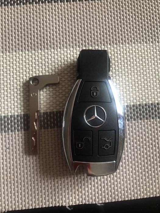 Электронный ключ Mercedes