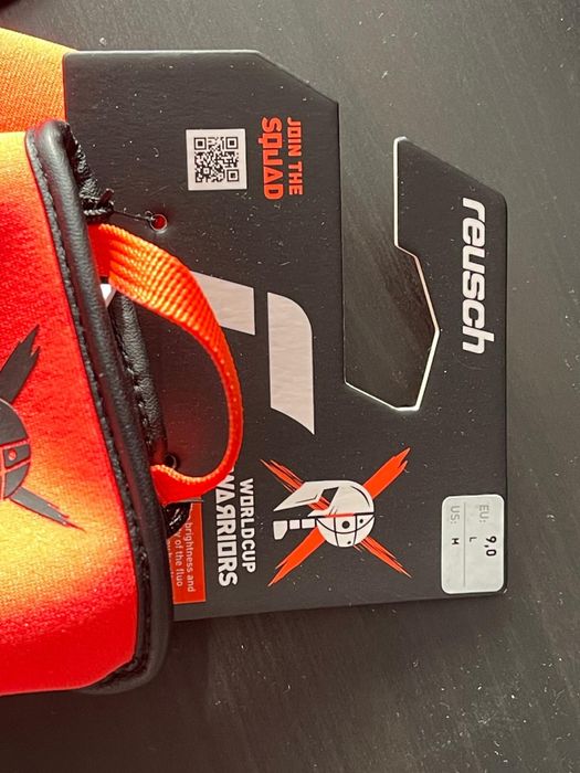 Скиорски ръкавици Reusch