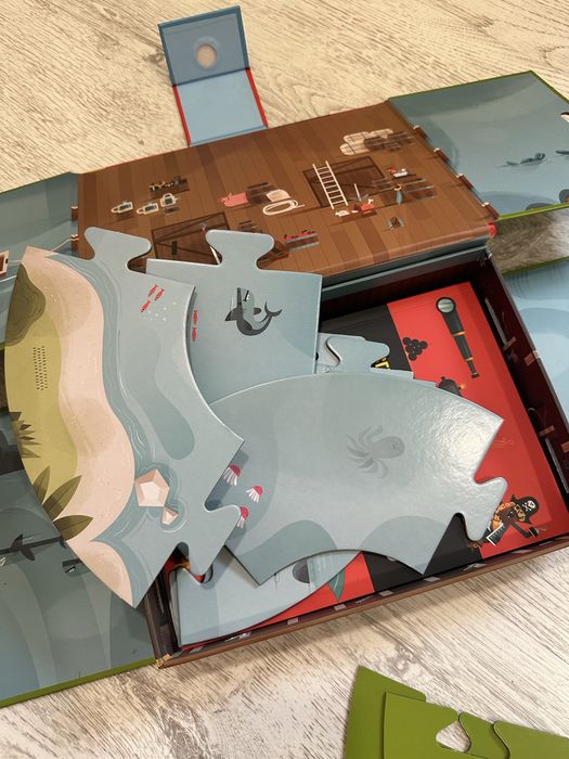 Пиратски кораб - книга+ игра НОВО!