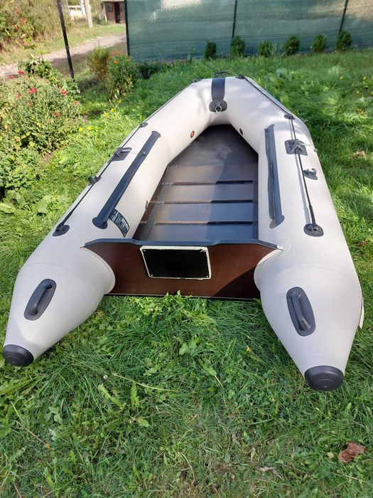 Надуваема лодка Омега 3м.