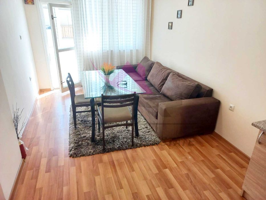 Дава се под наем Тристаен апартамент в Варна, Левски - 80 кв.м за 511 € - Снимка #1