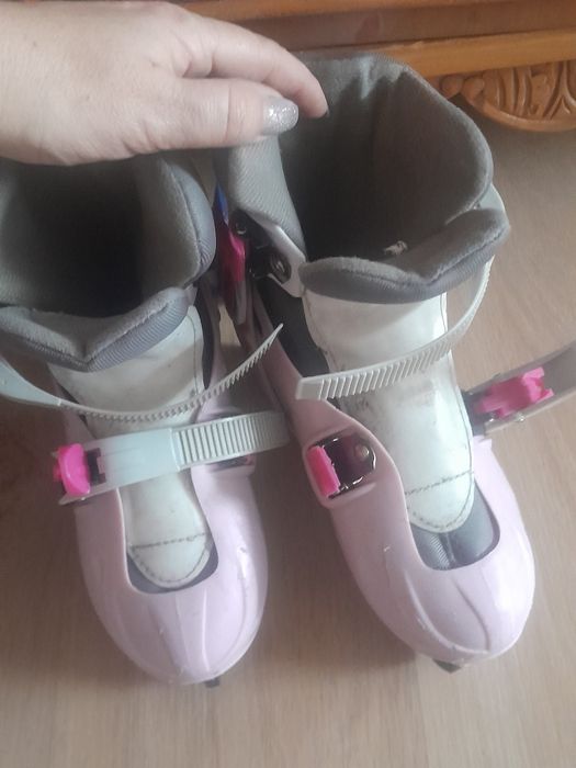 Продам коньки детские