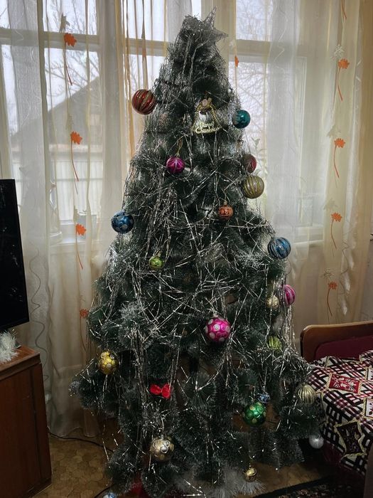 Искусственная Елка