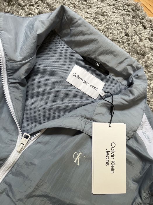 Ветровка Calvin Klein