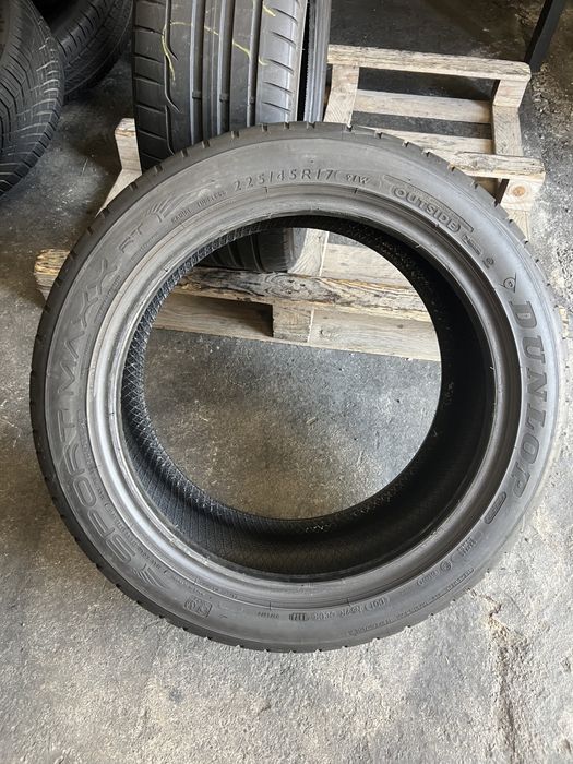 2 anvelope vara 225/45/17 , Dunlop , DOT 2021