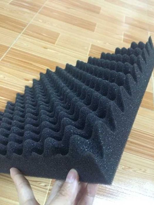 Burete izolator fonic si acustic pentru izolatie pereti. 50x50x5cmNOU!