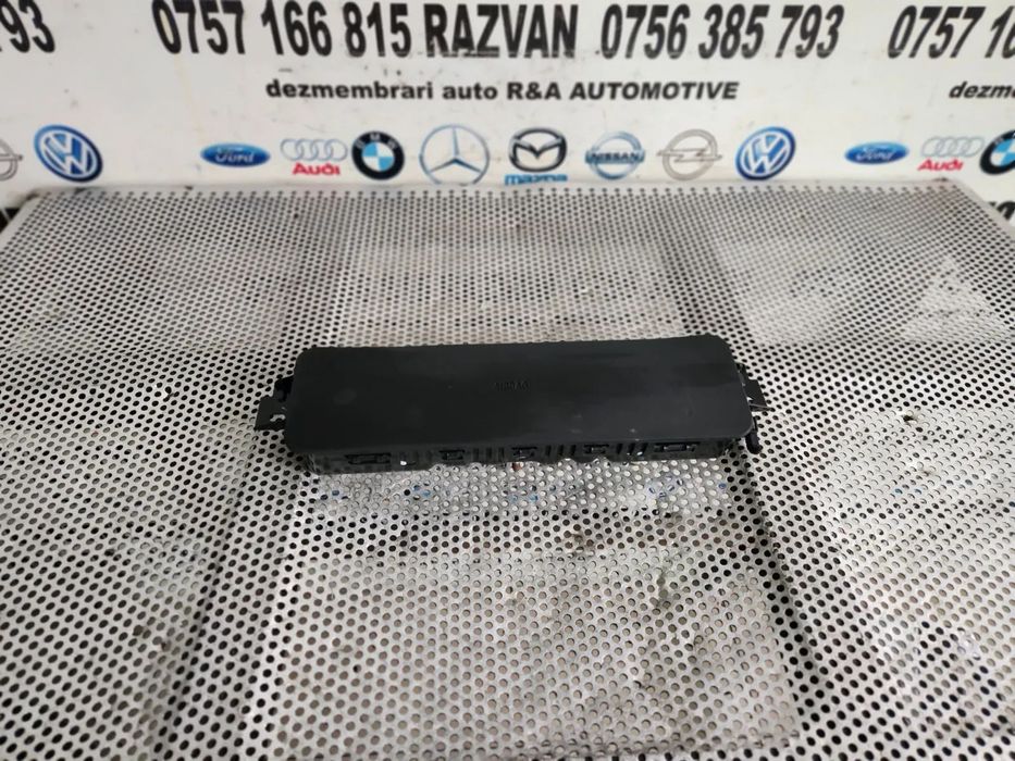 Airbag Genunchi/Picioare Bmw X3 X4 G01 G02 Volan Stanga Cod  Dezmembrez Bmw X3 G01 - Dezmembrari Ar