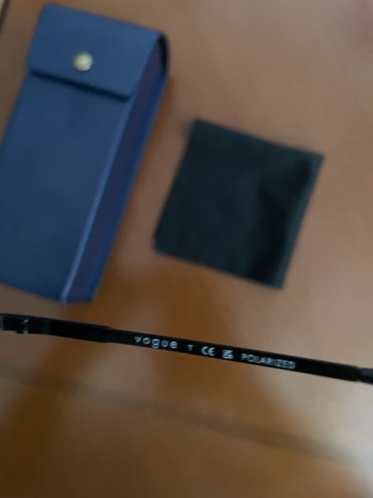 Срочно продам оригинальные очки Vogue