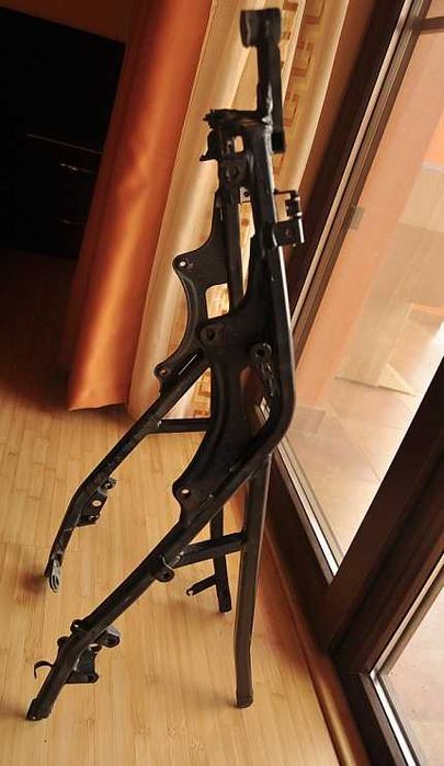 Radiator Aprilia Pegaso 2001