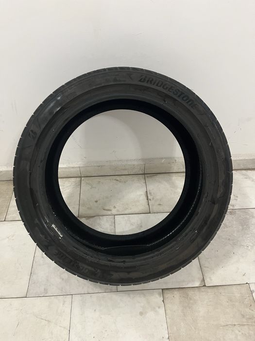 235/40/18 / BRIDGESTONE POTENZA sport / 39/23 / ЛЕТНИ