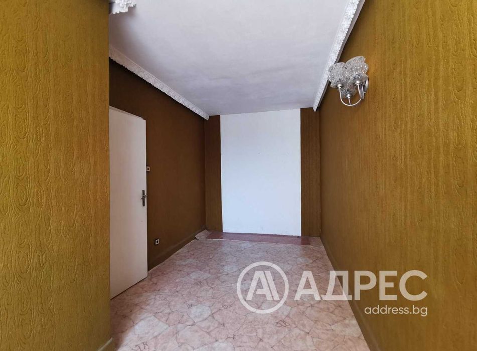 Продава се Двустаен апартамент в Русе, Здравец Изток - 66 кв.м за 1105 €/кв.м - Снимка #3