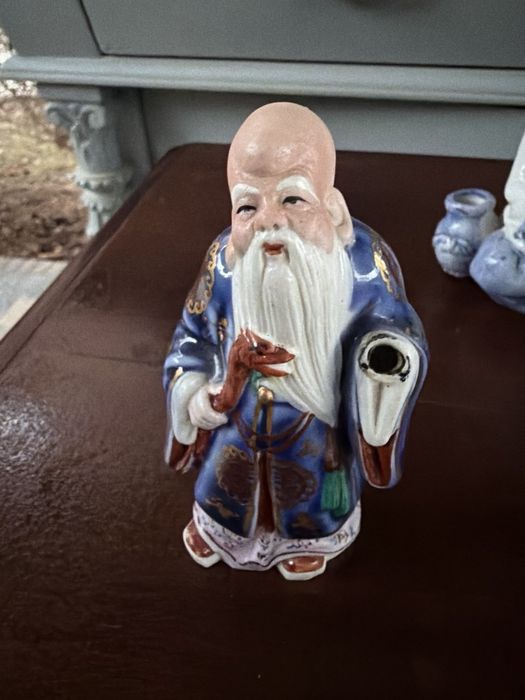 Фарфоровые статуэтки