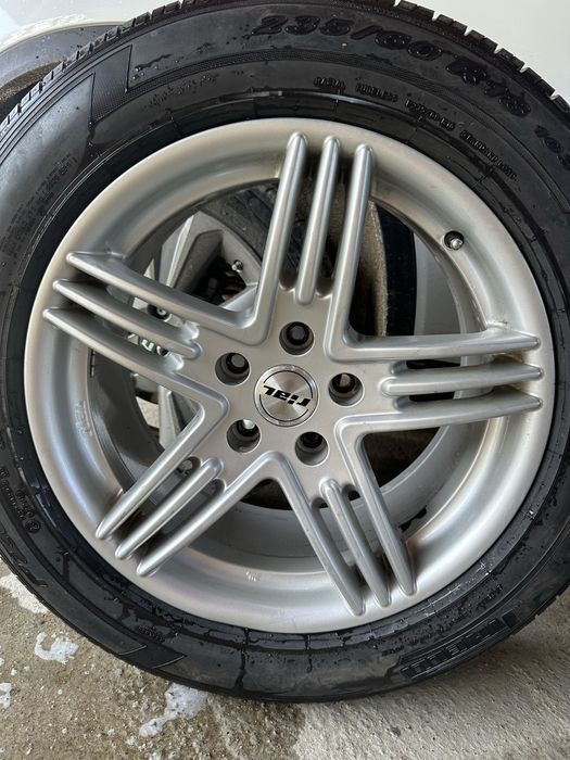 Jante R18 Cauciucuri Pirelli