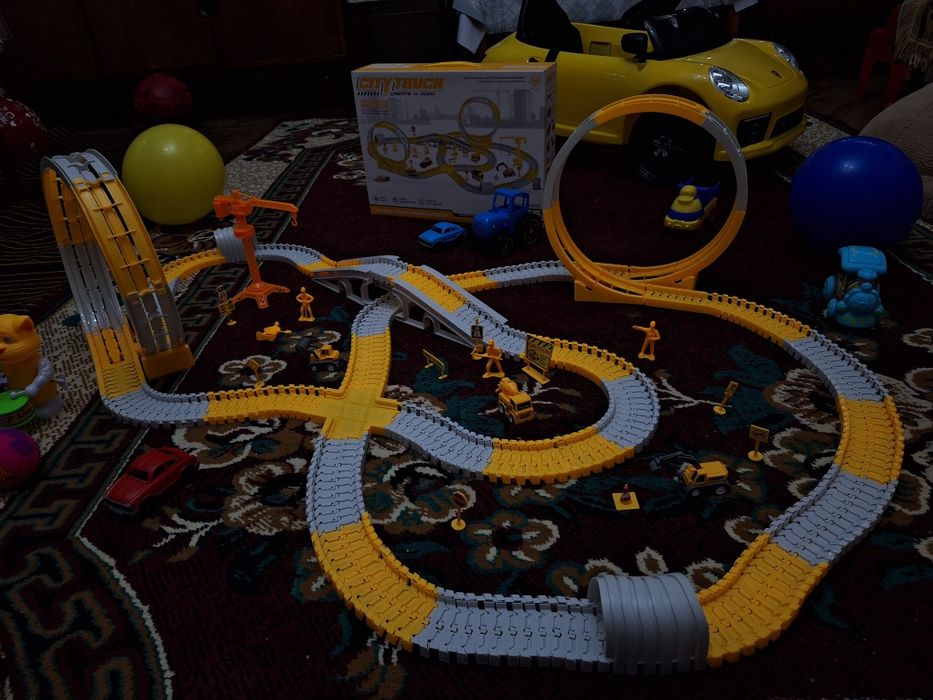 Трасса конструктор подарок для детей 366детей