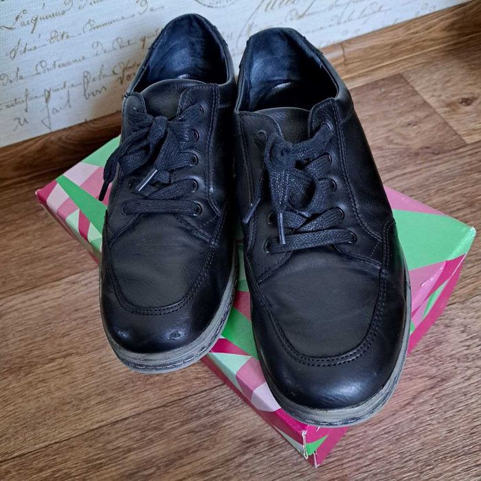 Туфли кожаные, подростковые.