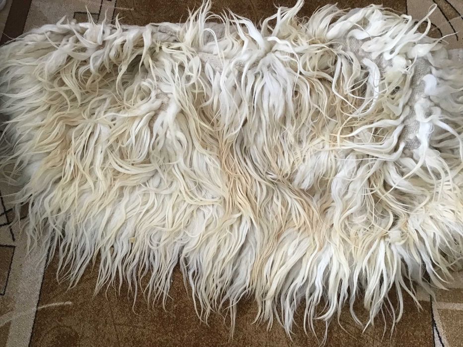 Кичени халища и възглавници