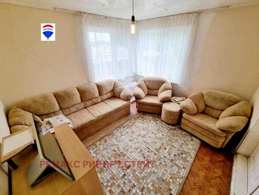 Селска къща за продажба с. Голямо Враново