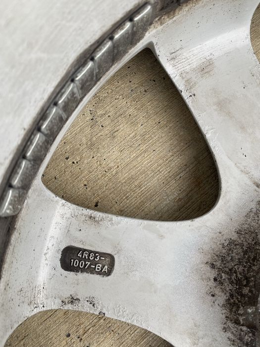 4бр лети джанти 17 цола/5х108/ет60/ц.отв.63.3/7.5J/Jaguar/Ягуар