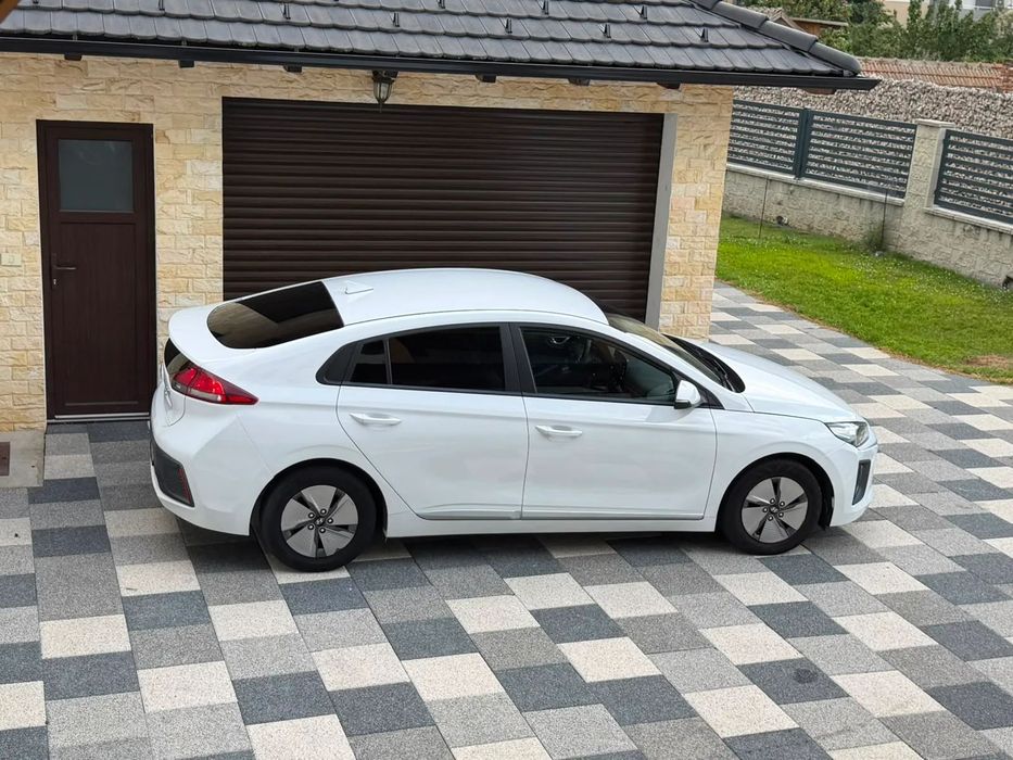 Hyundai IONIQ Hybrid, 2021, 93.000 KM