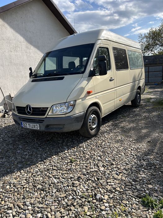 Mercedes sprinter 8+1