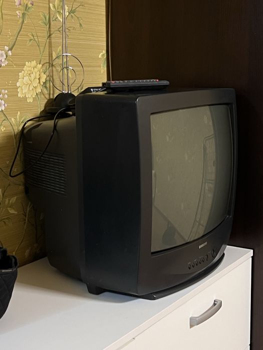 рабочий телевизор samsung