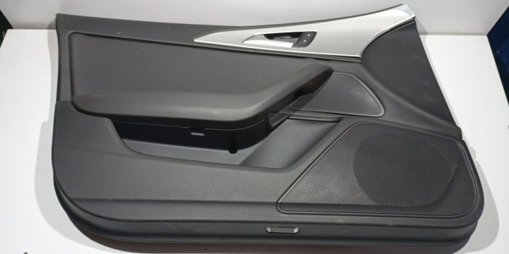 Tapiterie usa stanga fata ( de Anglia ) 4G1867105 Audi A6 4G/C7 [2010