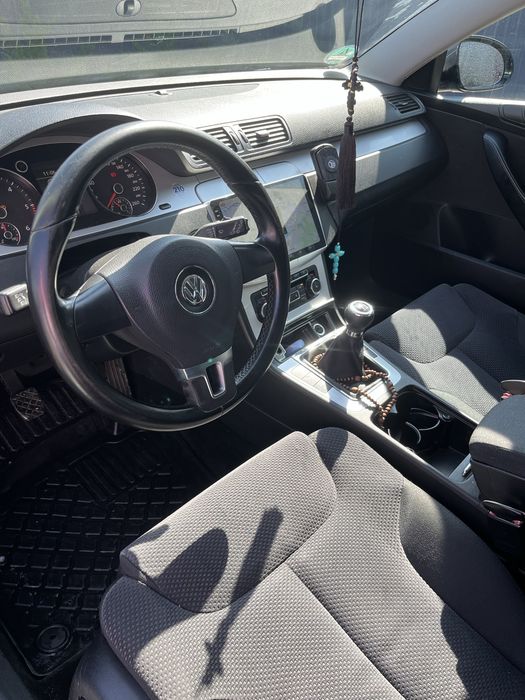 Volkswagen Passat diesel, 4.194 € — imagine 4