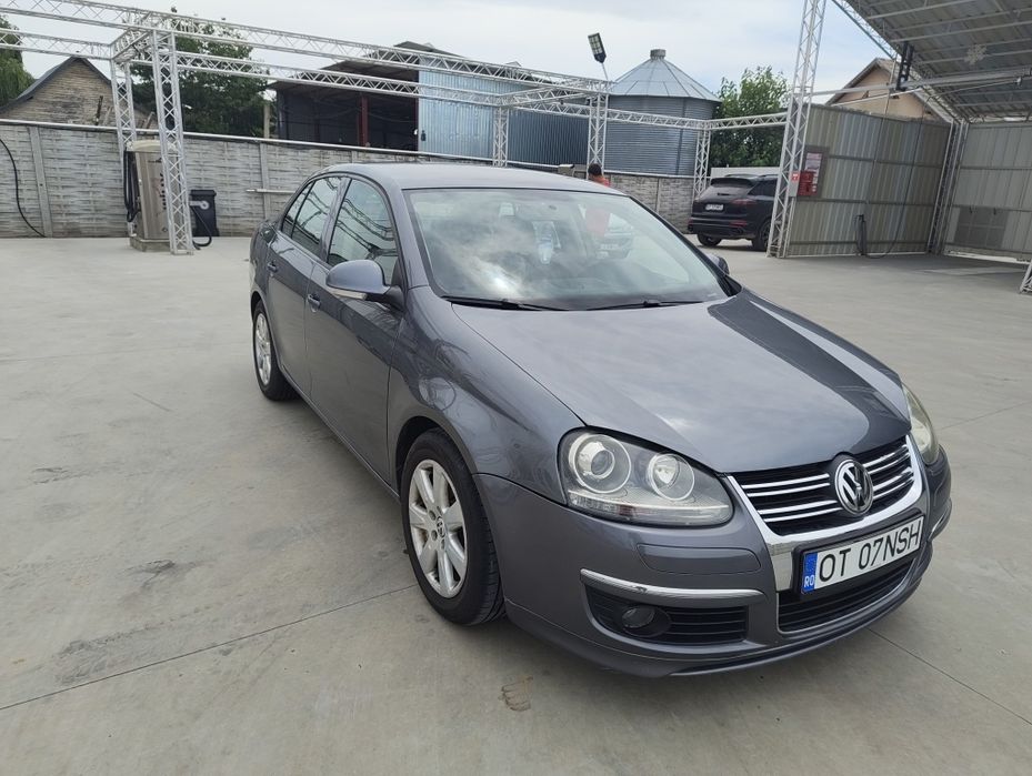 Vând schimb Volkswagen Jetta 2008 1.6 MPI Gpl