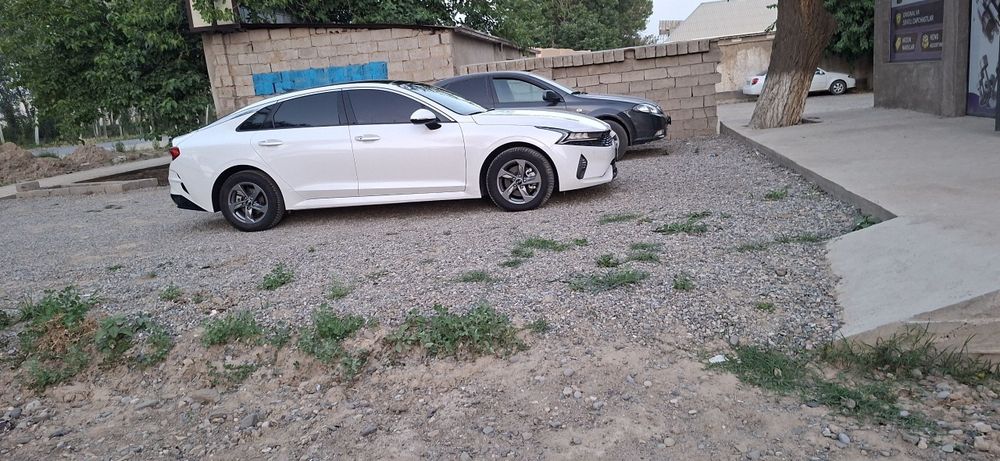Moshna sotladi kia 5